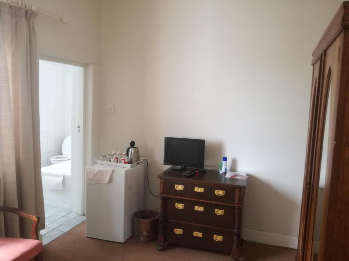 Valley Bed & Breakfast 3*
